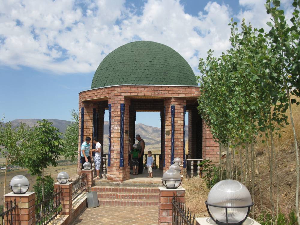 Комплекс Хазрати Али Бува