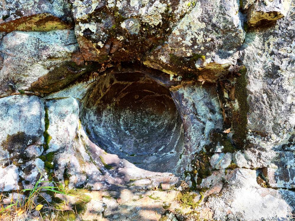 Vaakatasoinen hiidenkirnu