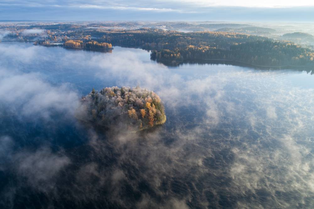 Udus ja härmas Kloostrisaar