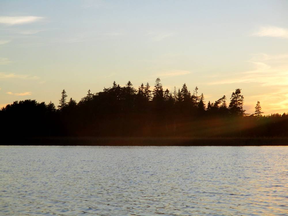 Pühapääkses videvikuvalguses