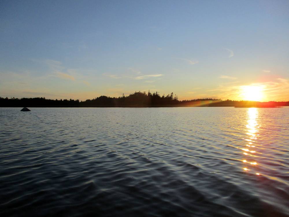 Pühapääkses videvikuvalguses