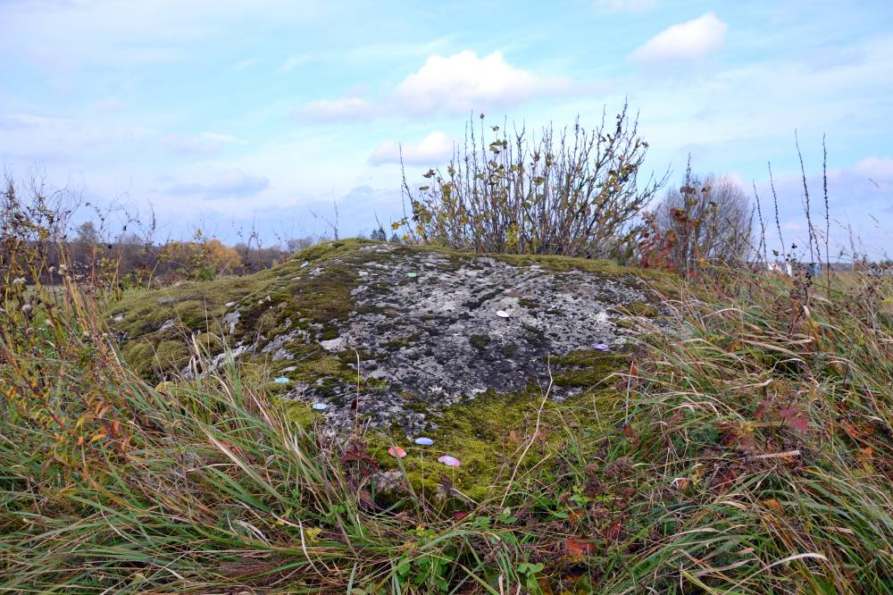  Kultuskivi Saha kabeli juures