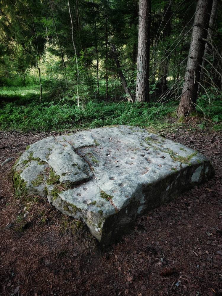 Uhrikivi