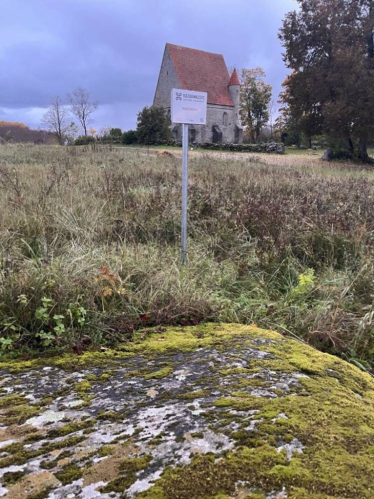 Saha kabeli kultusekivid