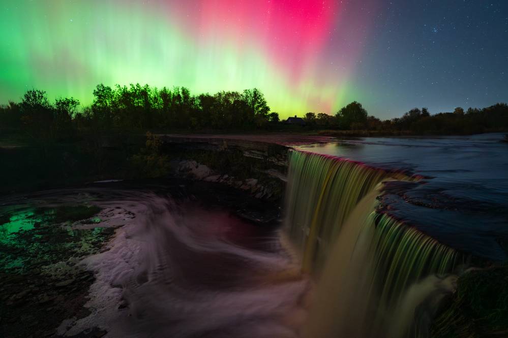 Jägala juga ja virmalised